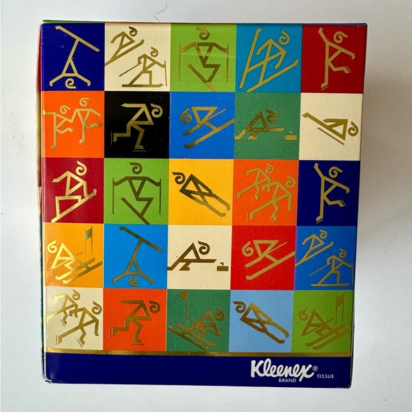 2002 Salt Lake Olympics Kleenex pair - Picture 4 of 8